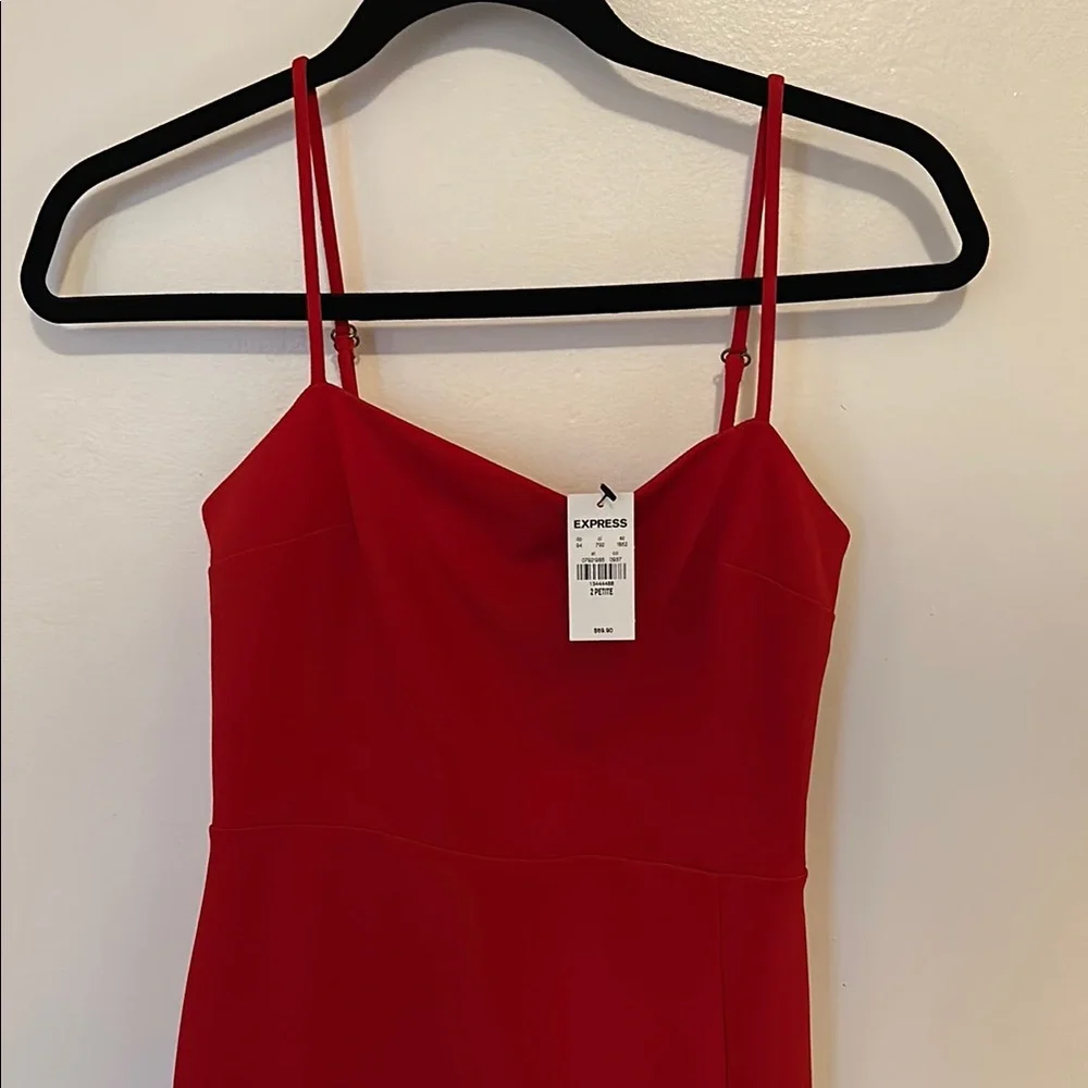 NWT Express Classy Red Dress - Picture 1 of 4